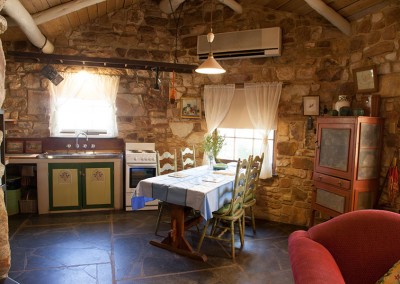 Bright cottage kitchen - Clare Valley bed and breakfast
